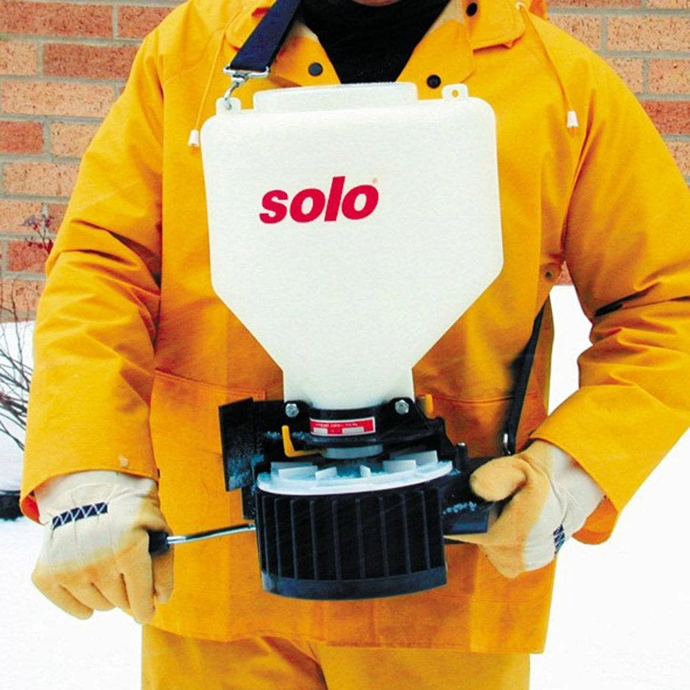 Hand-Crank Spreader With 20lb Poly Hopper By Solo 2 Hand-Crank Spreader With 20lb Poly Hopper By Solo - Image 2
